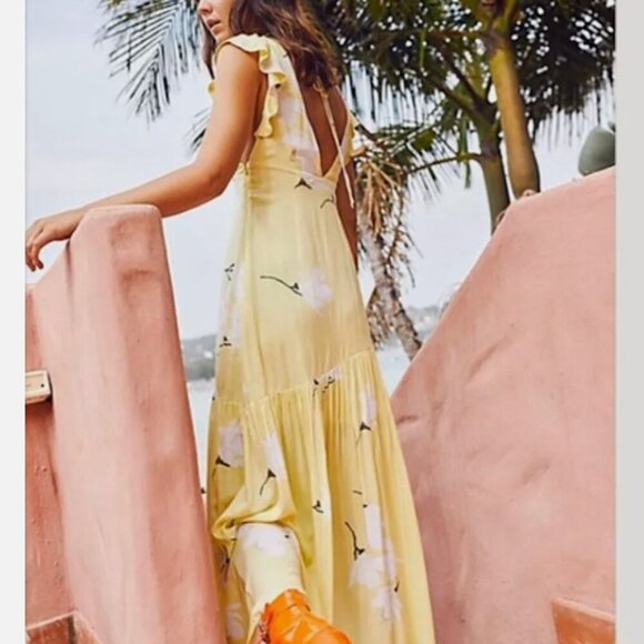 Free People She's A Waterfall Floral Ruffle Asymetric Hem Maxi Dress Yellow Sz 2 - Picture 2 of 11